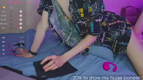 Mark online show from 04/25/26, 06:27