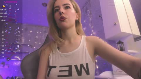 Snapshot of fire_moth chatting on 01/12/25, 05:45 Bellatrix online show from 01/12/25, 05:45