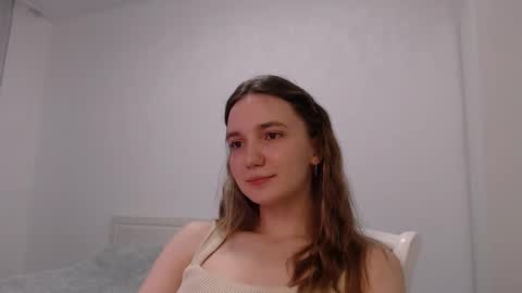 fireflies_fly_ online show from 01/13/26, 06:35