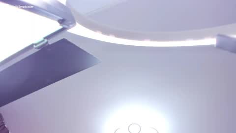 Snapshot of fireflowers_ chatting on 05/26/26, 08:38 Kallisy online show from 05/26/26, 08:38