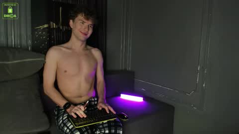 Sexy Tony online show from 10/11/25, 10:25