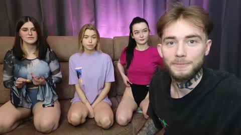 ALICESTEVEVECTOR pvt open  online show from 12/04/24, 12:03