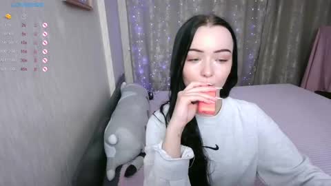 ALICESTEVEVECTOR pvt open  online show from 02/16/25, 05:15