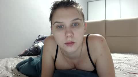 Snapshot of firststarsara chatting on 02/12/25, 07:13 Sara online show from 02/12/25, 07:13