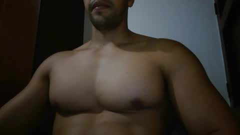 fitchestabs_69 online show from 05/03/26, 08:48