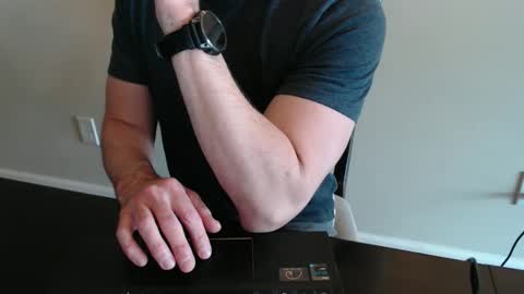 fithubby80 online show from 03/27/26, 07:24