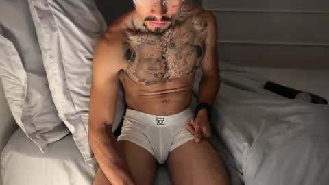 Snapshot of fitjacques chatting on 07/07/26, 02:58 fitjacques online show from 07/07/26, 02:58