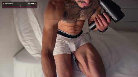 Snapshot of fitjacques chatting on 07/12/26, 03:19 fitjacques online show from 07/12/26, 03:19