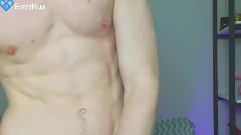 Snapshot of fixsicki chatting on 02/19/25, 08:20 Eren. online show from 02/19/25, 08:20