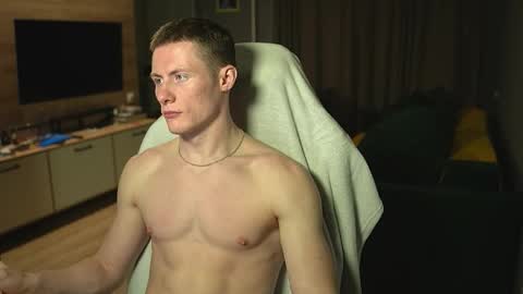 Snapshot of fixsicki chatting on 12/21/25, 10:39 Eren. online show from 12/21/25, 10:39