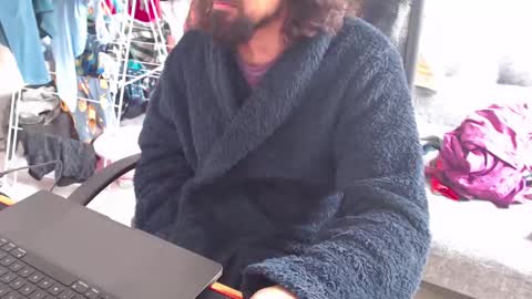 Snapshot of fizz6572 chatting on 03/12/25, 10:59 fizz6572 online show from 03/12/25, 10:59