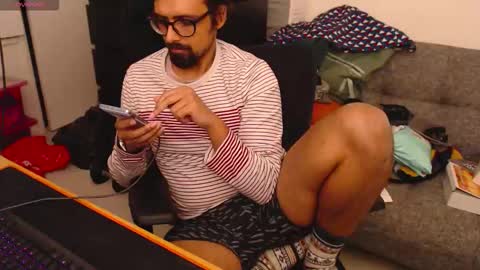 Snapshot of fizz6572 chatting on 11/20/25, 07:46 fizz6572 online show from 11/20/25, 07:46