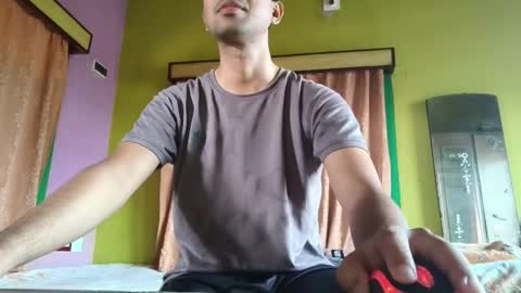 Snapshot of fizz_04_fun chatting on 04/17/26, 02:58 Ur BoyToy online show from 04/17/26, 02:58