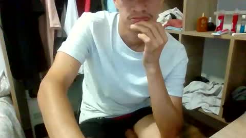 Charles mi new  TWT Flacousa1 online show from 05/16/26, 12:07
