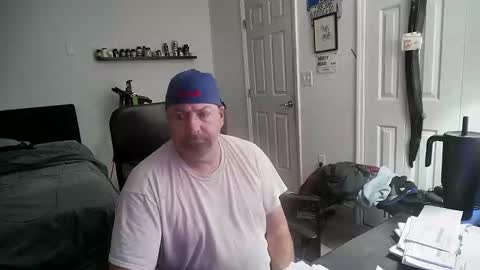 Snapshot of flaguy3233 chatting on 02/03/26, 05:05 Florida guy online show from 02/03/26, 05:05