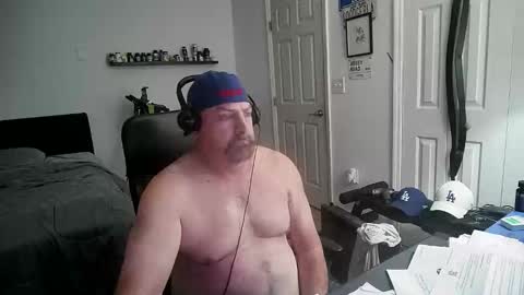 Snapshot of flaguy3233 chatting on 02/16/26, 05:36 Florida guy online show from 02/16/26, 05:36
