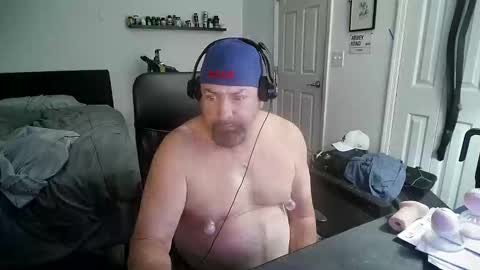 Snapshot of flaguy3233 chatting on 02/26/26, 05:50 Florida guy online show from 02/26/26, 05:50