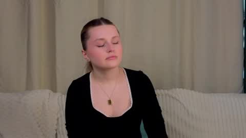 Amelia online show from 04/09/26, 06:19