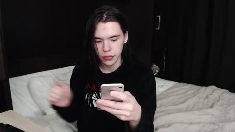 Robin online show from 01/30/25, 12:16