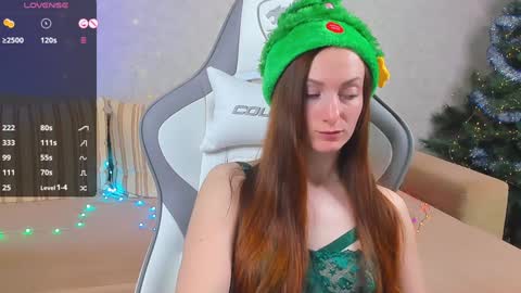 Snapshot of flamystar chatting on 12/26/24, 11:57 Yana online show from 12/26/24, 11:57