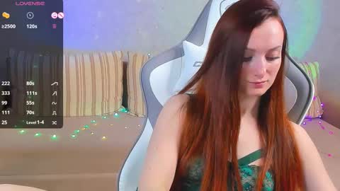 Snapshot of flamystar chatting on 03/08/25, 03:17 Yana online show from 03/08/25, 03:17