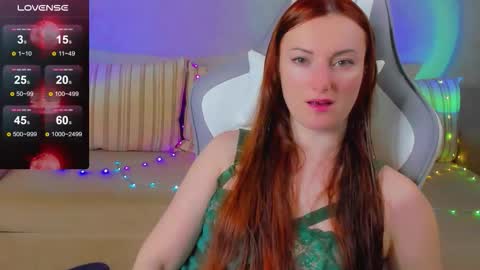 Snapshot of flamystar chatting on 09/24/25, 02:15 Yana online show from 09/24/25, 02:15