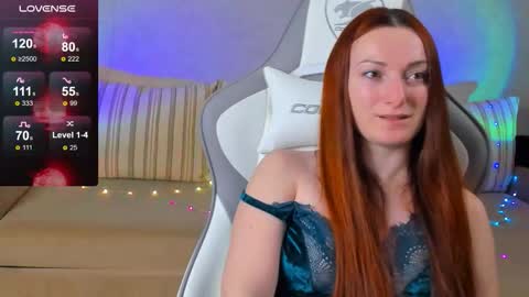 Snapshot of flamystar chatting on 10/27/25, 12:31 Yana online show from 10/27/25, 12:31