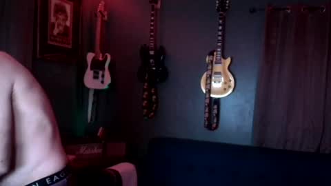 Flannel Dong online show from 10/20/25, 11:10