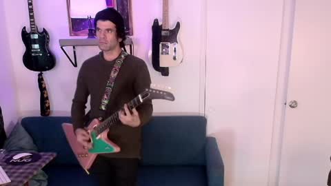 Flannel Dong online show from 04/01/26, 09:23