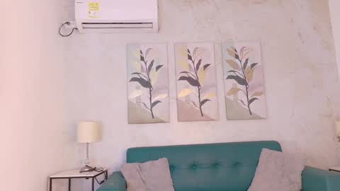 Flavia online show from 02/12/26, 07:42