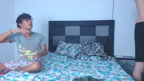 Steven and Daniel online show from 04/15/26, 11:27