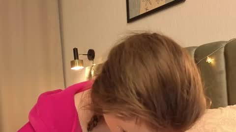 Leia online show from 02/17/26, 02:57