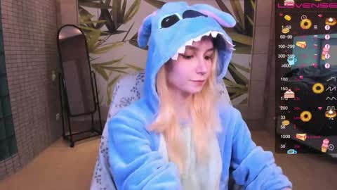 FlexiMona online show from 03/07/26, 09:06