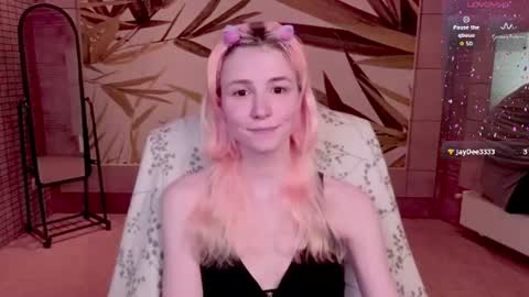 Snapshot of fleximona chatting on 07/16/26, 08:53 FlexiMona online show from 07/16/26, 08:53