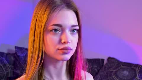 Flexyfoxy online show from 10/13/25, 08:36