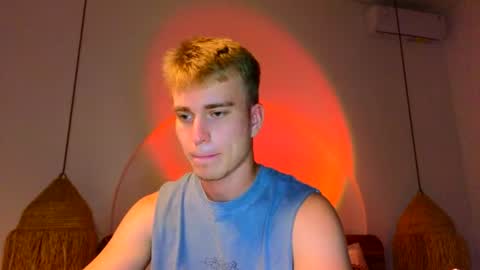 Snapshot of flikyy chatting on 07/19/26, 11:36 flikyy online show from 07/19/26, 11:36