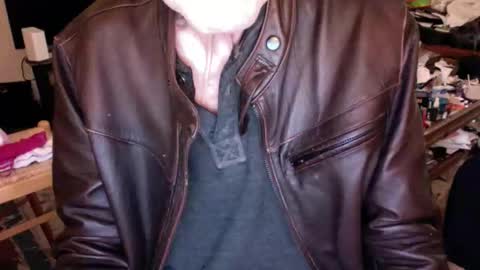 flip4u online show from 11/13/25, 01:04