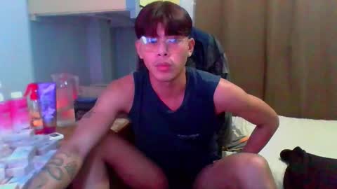 flirtfactorx online show from 10/17/25, 02:04