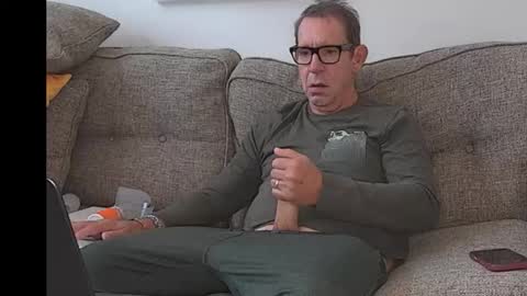 Flickrbrite online show from 12/17/25, 04:35