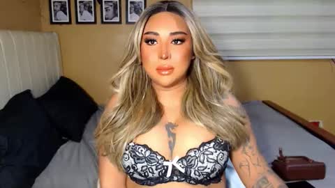 Bella Napoli online show from 10/31/25, 10:16