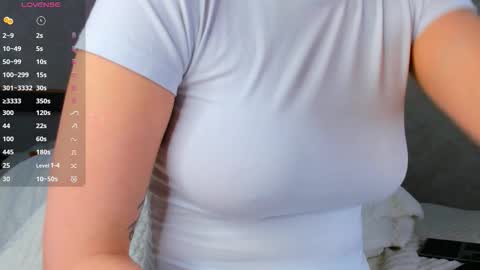 Emely  online show from 03/20/26, 09:47