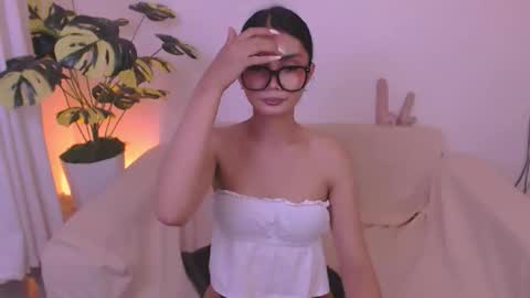 Snapshot of flirtymarga chatting on 06/06/26, 04:55 Marga online show from 06/06/26, 04:55