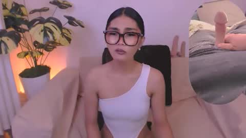Snapshot of flirtymarga chatting on 06/09/26, 05:13 Marga online show from 06/09/26, 05:13