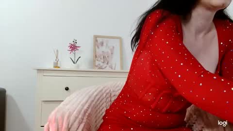 flirtysecretary123 online show from 06/02/26, 07:32