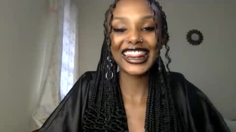 Snapshot of flirtyy_sheery chatting on 06/07/26, 02:54 sheery online show from 06/07/26, 02:54