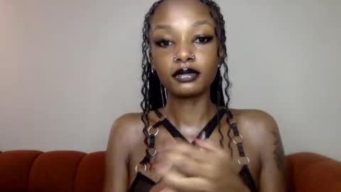 Snapshot of flirtyy_sheery chatting on 06/15/26, 07:54 sheery online show from 06/15/26, 07:54