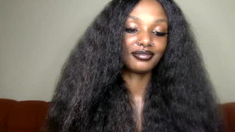 Snapshot of flirtyy_sheery chatting on 06/22/26, 03:25 sheery online show from 06/22/26, 03:25