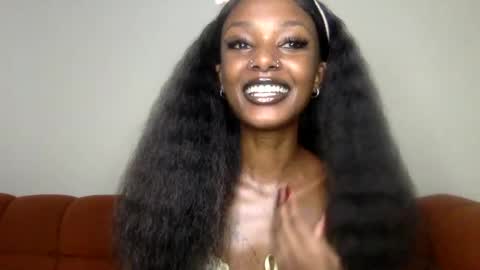 Snapshot of flirtyy_sheery chatting on 06/24/26, 11:31 sheery online show from 06/24/26, 11:31