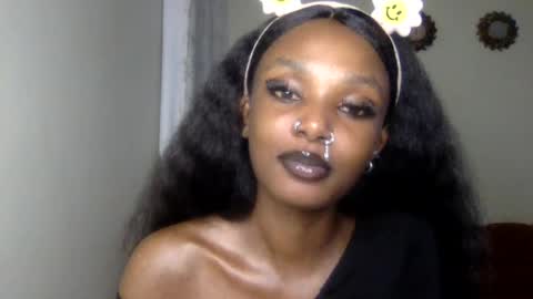 Snapshot of flirtyy_sheery chatting on 07/30/26, 01:26 sheery online show from 07/30/26, 01:26