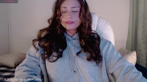 Snapshot of flor3citarockera chatting on 10/12/25, 10:31 flor3citarockera online show from 10/12/25, 10:31